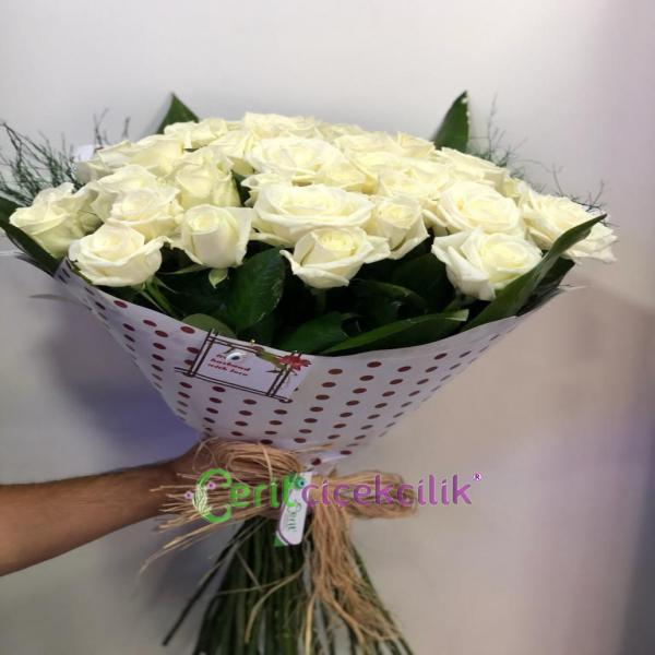 31 Adet İthal Beyaz Gül Buket Resim 1