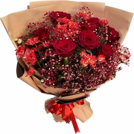  Kemer Çiçek Siparişi Cipsofilya Kırmızı Gül & Kırmızı Krizantem Buket 